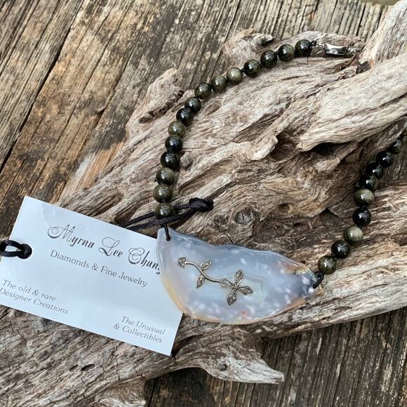 Vintage Myrna Lee Chang Tiger Eye and Pendant Necklace